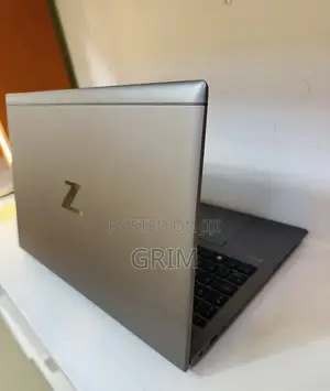 Laptop HP ZBook Firefly G8 16GB Intel Core i7 SSD 512GB