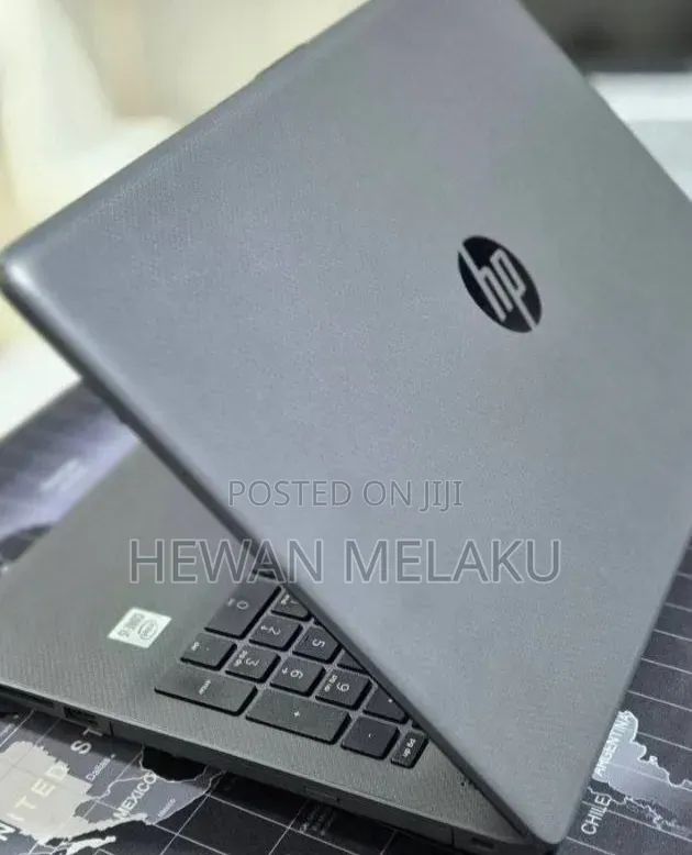 New Laptop HP 250 G7 8GB Intel Core i5 SSD 1T