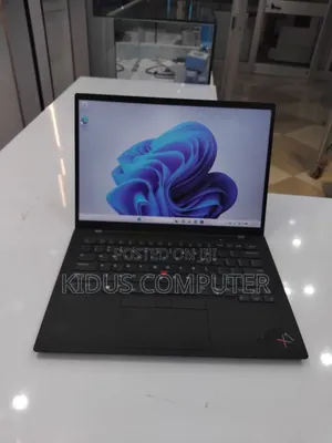 New Laptop Lenovo ThinkPad X1 Carbon 16GB Intel Core i7 SSD 512GB