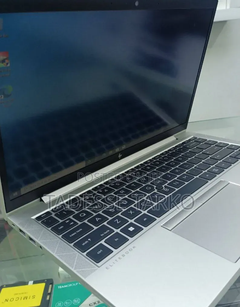 New Laptop HP EliteBook 840 G8 16GB Intel Core i5 SSD 512GB