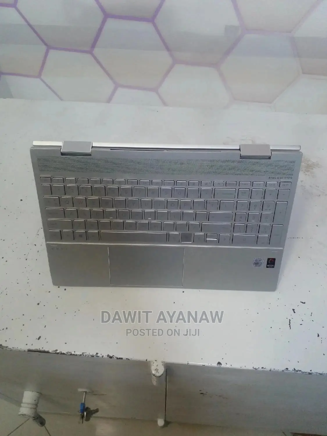 New Laptop HP Envy X360 8GB Intel Core I7 SSD 256GB