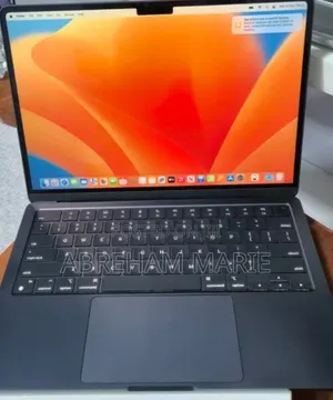 New Laptop Apple MacBook Air 2022 M2 8GB Apple M2 SSD 256GB