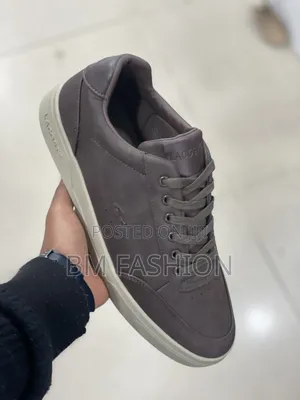 Lacoste Men’s Mocha Casual Lace-Up Sneakers – Stylish Everyday Shoes
