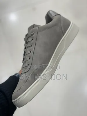 Men’s Lacoste Taupe Casual Sneakers – Modern Lace-Up Flat Shoes