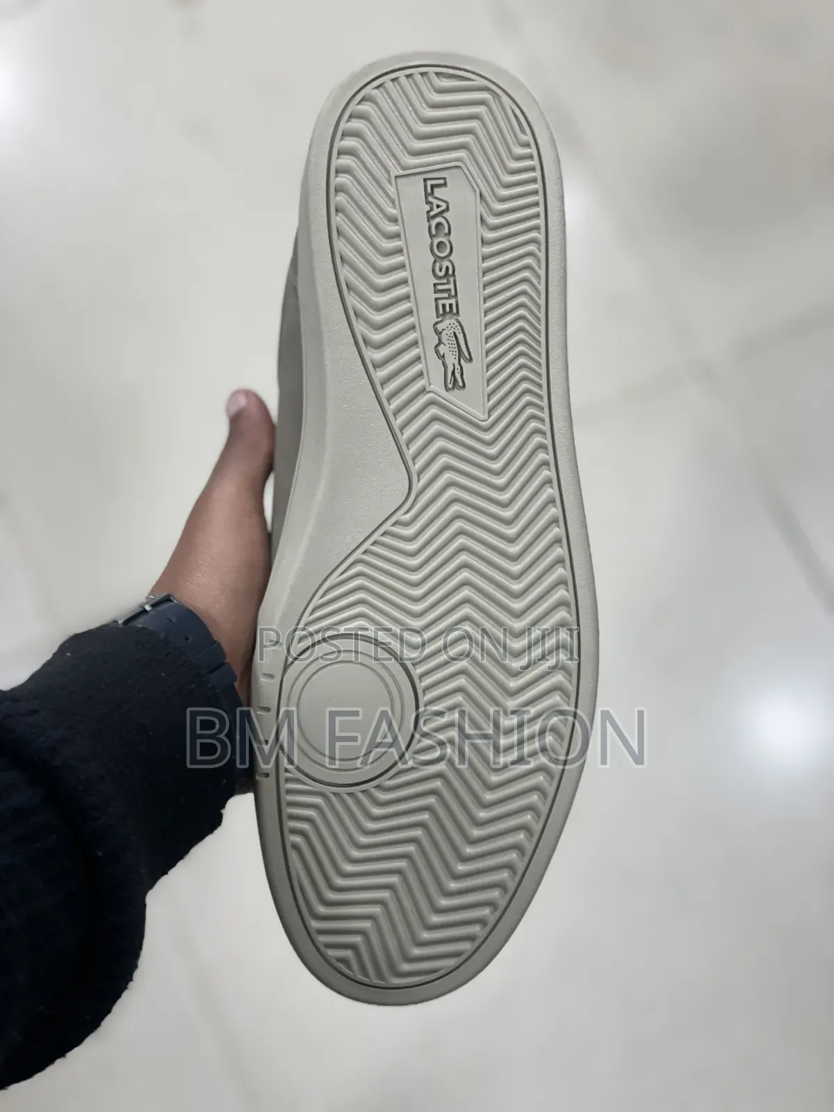 Men’s Lacoste Taupe Casual Sneakers – Modern Lace-Up Flat Shoes