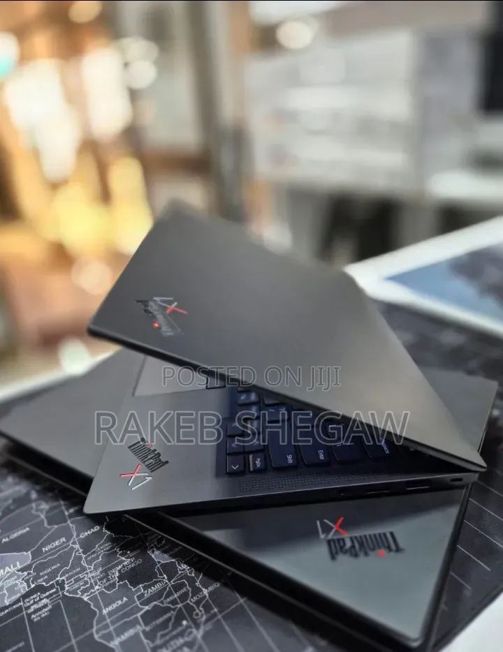 New Laptop Lenovo ThinkPad X1 Carbon 16GB Intel Core i7 SSD 512GB