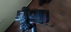 CanoR6 24_105Red Ring Lens