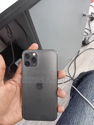 Apple iPhone 11 Pro 64 GB Black