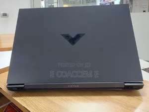 New Laptop HP 16GB AMD Ryzen 7 SSD 512GB