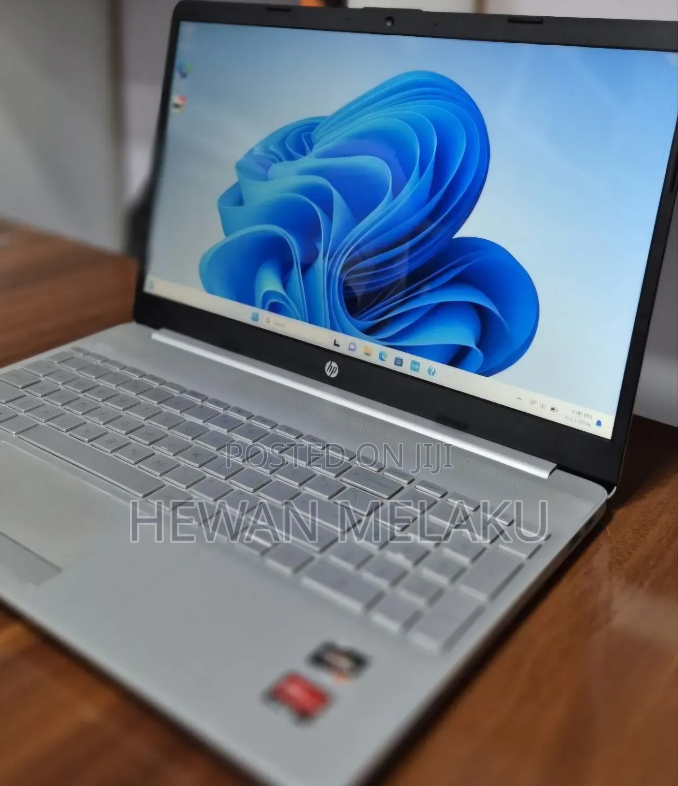 New Laptop HP Stream Notebook 8GB AMD Ryzen 3 SSD 1T