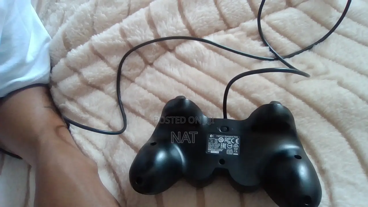 Logiteh F310 PC Game Controller