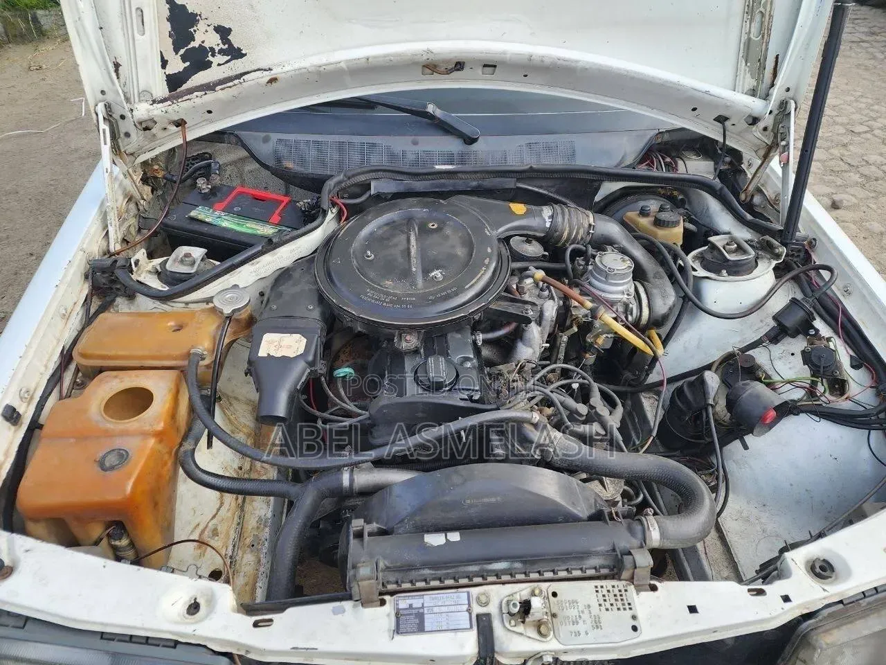 Mercedes-Benz 190 2.6 1987 White
