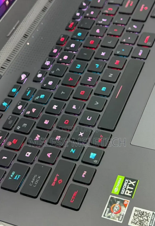 New Laptop Asus ROG Strix G17 16GB Intel Core i7 SSD 1T