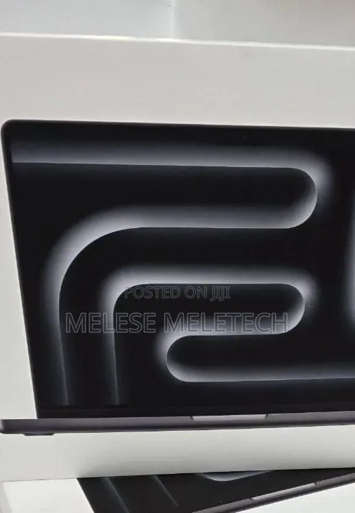 New Laptop Apple MacBook Pro 2025 M5 16GB Apple M5 Pro SSD 1T