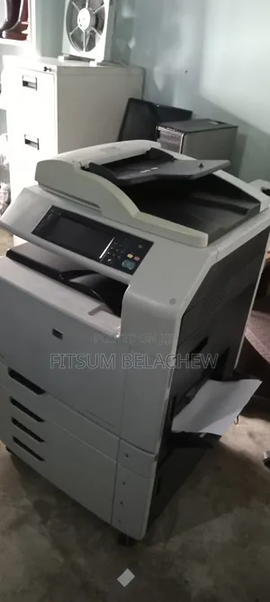Ho LaserJet CM6040 fMFP
