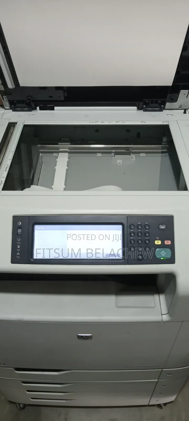 Ho LaserJet CM6040 fMFP