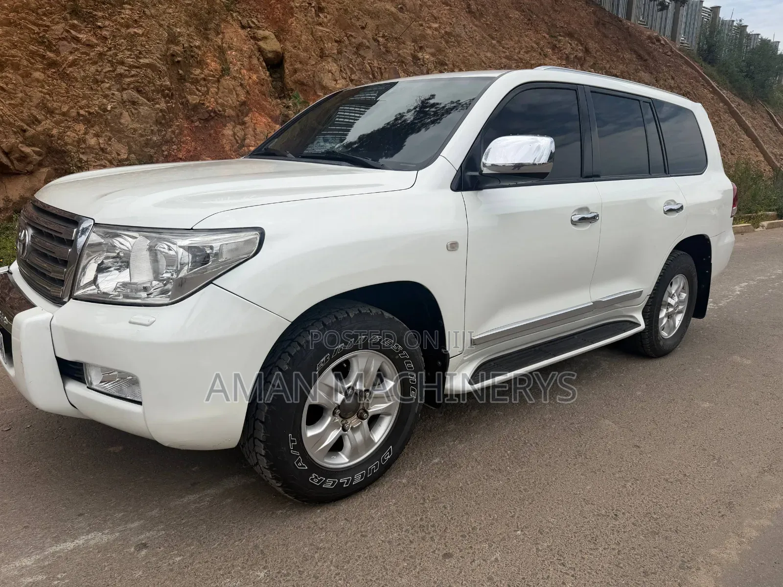 Toyota Land Cruiser 2009 White
