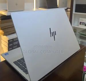 New Laptop HP OmniBook 7 14" 16GB Intel Core i9 SSD 1T
