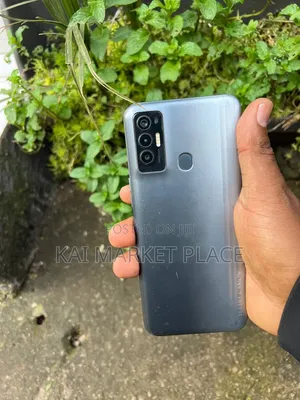 Tecno Camon 17 128 GB