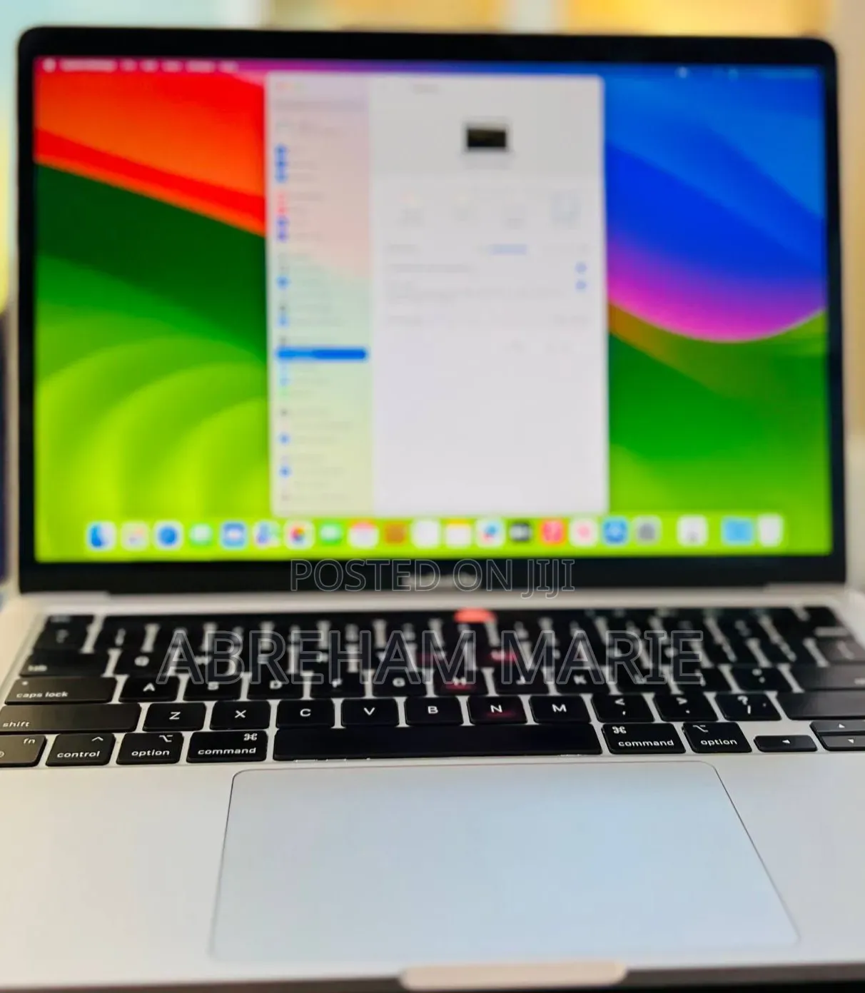 New Laptop Apple MacBook Pro 2021 M1 16GB Apple M1 Pro SSD 256GB