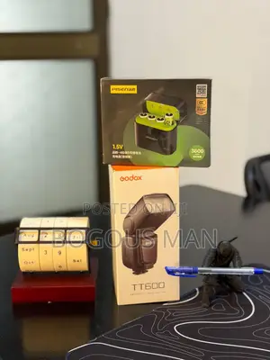 Godox TT600 With Rechargeable Batteries