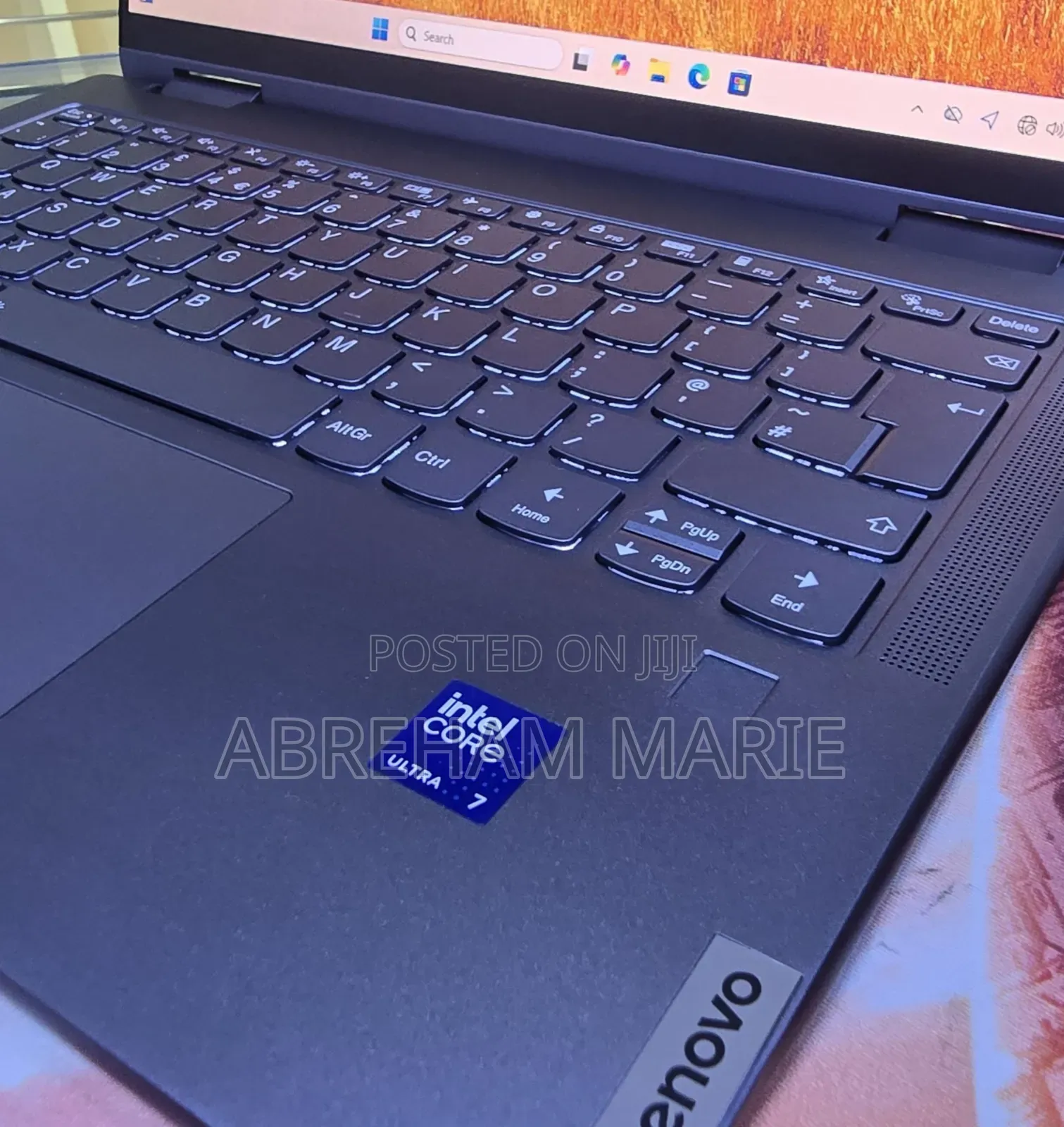 New Laptop Lenovo Yoga 7i 16GB Intel Core Ultra 7 SSD 512GB