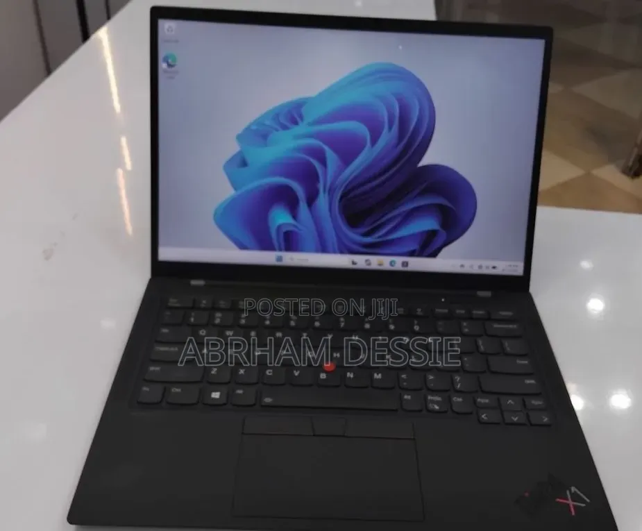 New Laptop Lenovo 16GB Intel Core i7 SSD 512GB