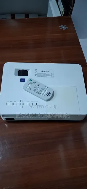 Sony Projector Model Name VPL-Dx220 Hardware Interface V