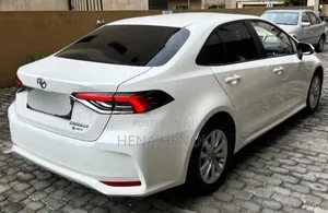 Toyota Corolla 2022 White