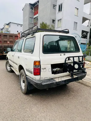 Toyota Land Cruiser 90 1997 White