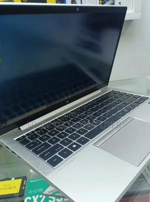 New Laptop HP EliteBook 840 G8 16GB Intel Core i5 SSD 512GB