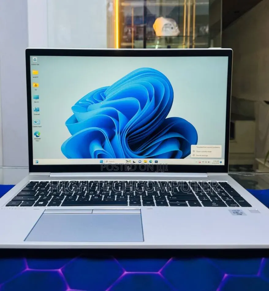 New Laptop HP EliteBook 840 G7 16GB Intel Core i5 SSD 512GB