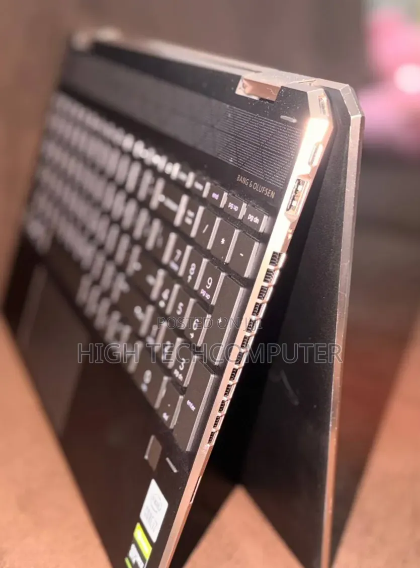 New Laptop HP Spectra 13 16GB Intel Core i7 SSD 1T