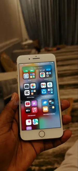 Apple iPhone 7 Plus 128 GB Gold