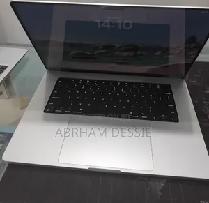 New Laptop Apple MacBook Pro 2021 M1 Max 32GB Apple M1 Max SSD 1T