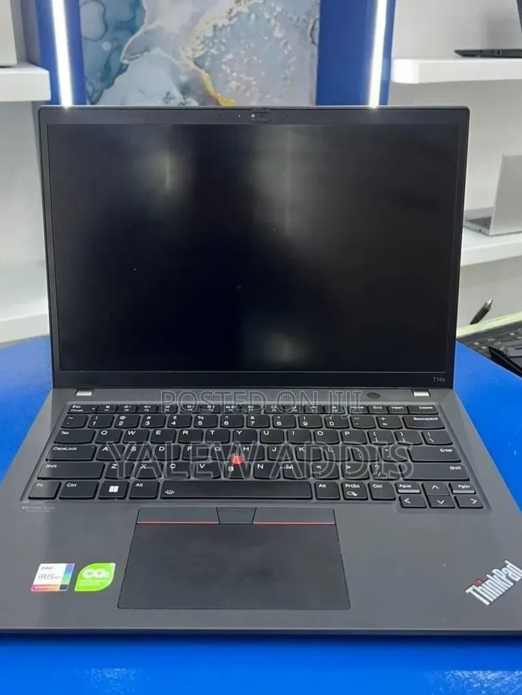 New Laptop Lenovo ThinkPad T14s G4 32GB Intel Core i7 SSD 512GB