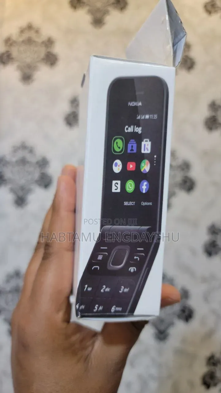 New Nokia 2720 Flip 512 GB Black