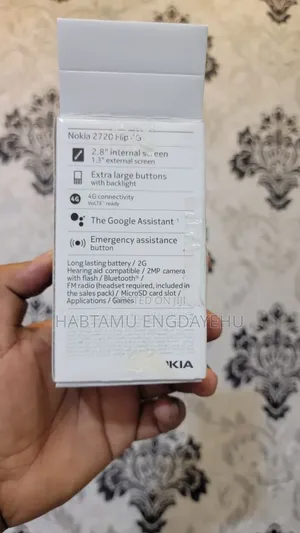 New Nokia 2720 Flip 512 GB Black