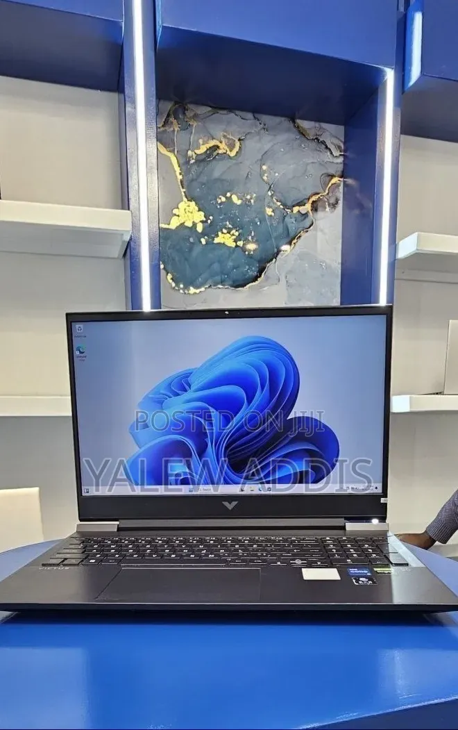 New Laptop HP Victus 16 16GB Intel Core i5 SSD 512GB