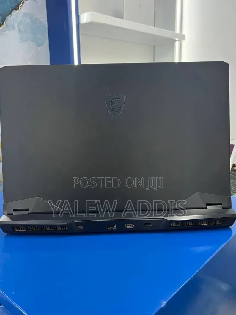 New Laptop MSI GP75 Leopard 16GB Intel Core i7 SSD 1T