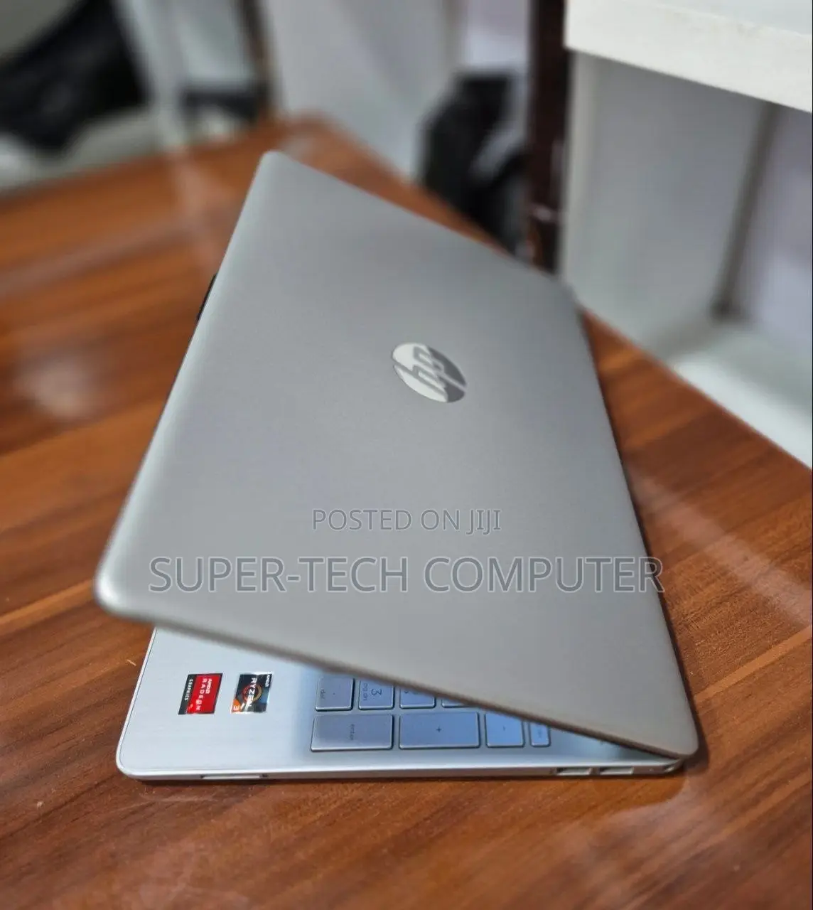 New Laptop HP Stream Notebook 8GB AMD Ryzen 3 HDD 1T