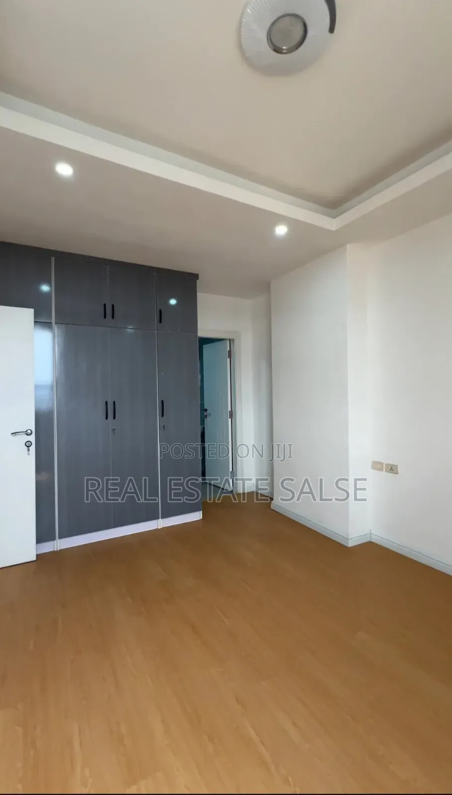 Furnished 3bdrm Apartment in Bole for sale