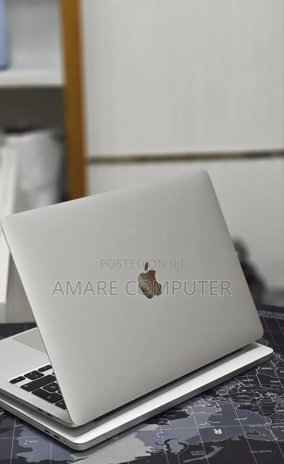 New Laptop Apple MacBook Pro 2020 M1 32GB Intel Core i7 SSD 512GB
