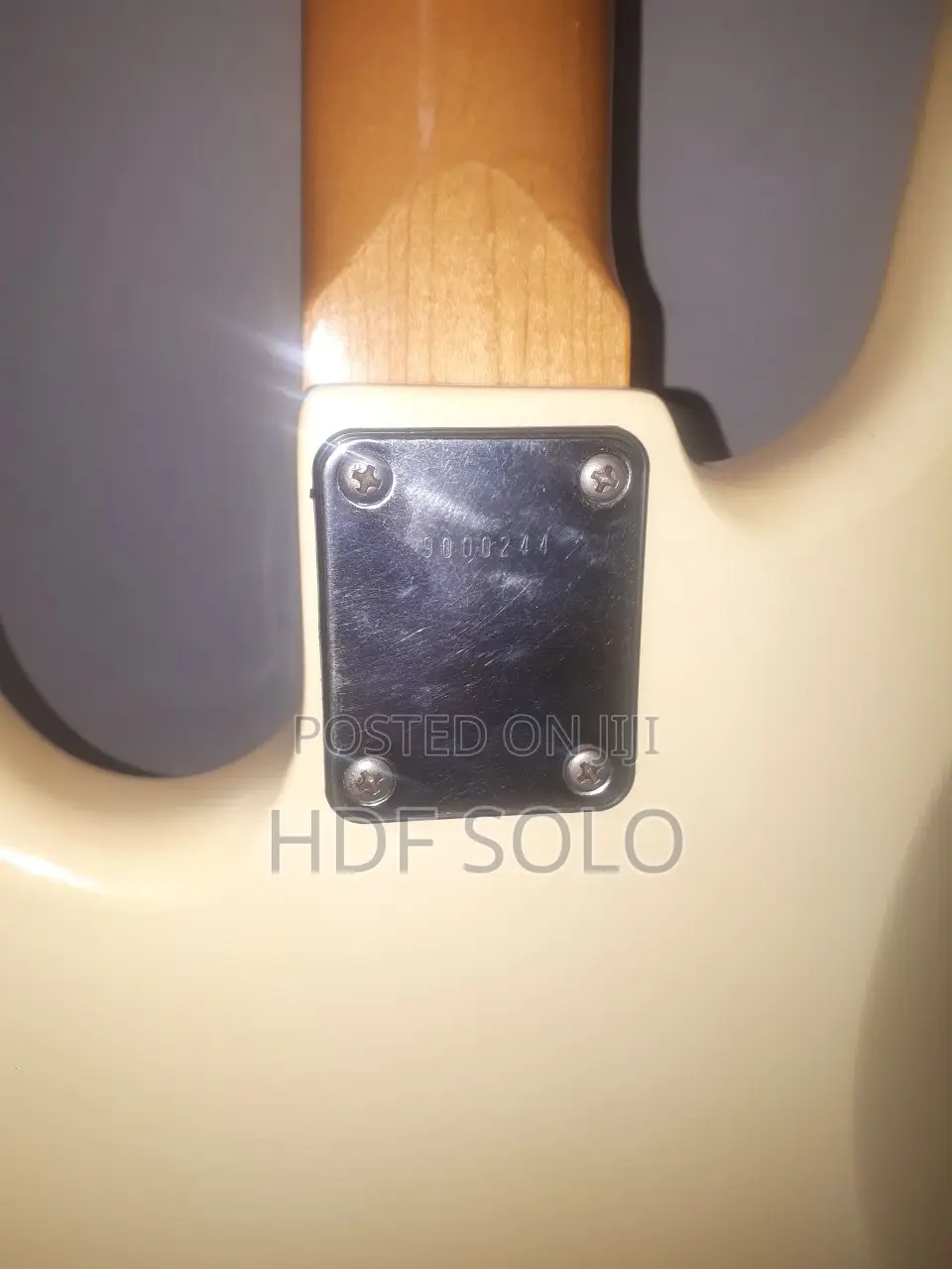 High-Quality Original 4-String Jazz Bass