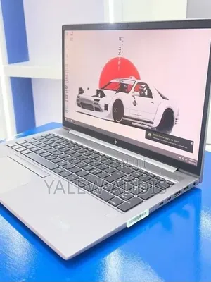 New Laptop HP ZBook Firefly G8 16GB Intel Core i7 SSD 512GB