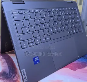 New Laptop Lenovo Yoga 7i 16GB Intel Core Ultra 7 SSD 512GB