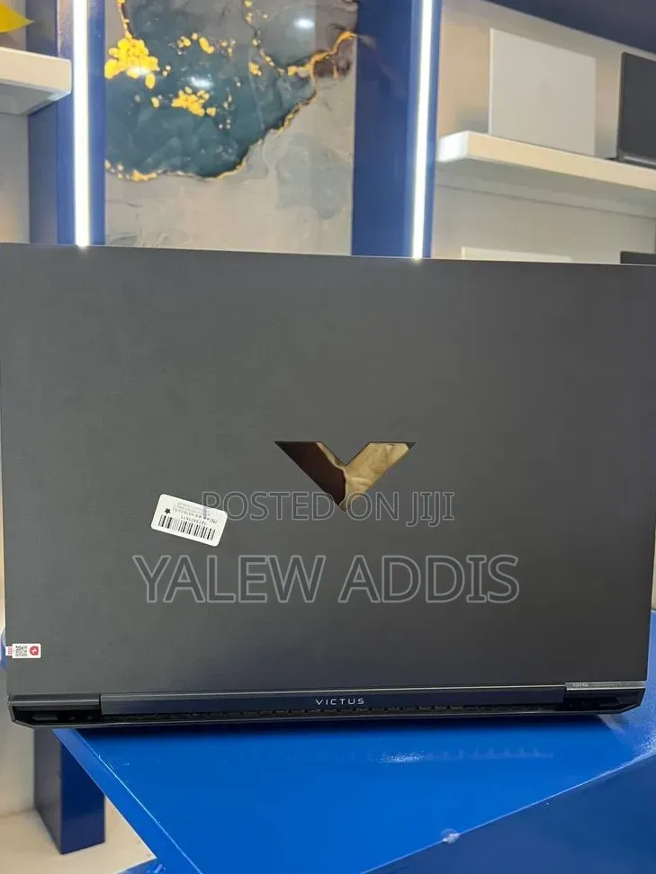 New Laptop HP Victus 16 16GB Intel Core i7 SSD 512GB