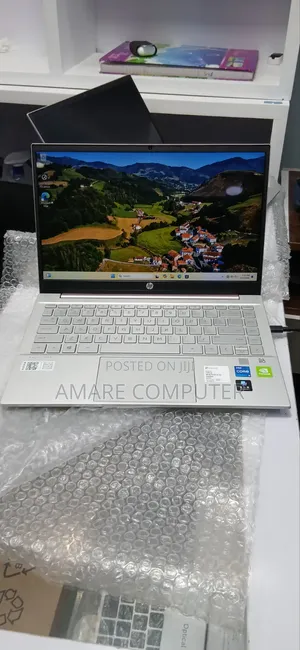 New Laptop HP Pavilion 14 16GB Intel Core i5 SSD 512GB