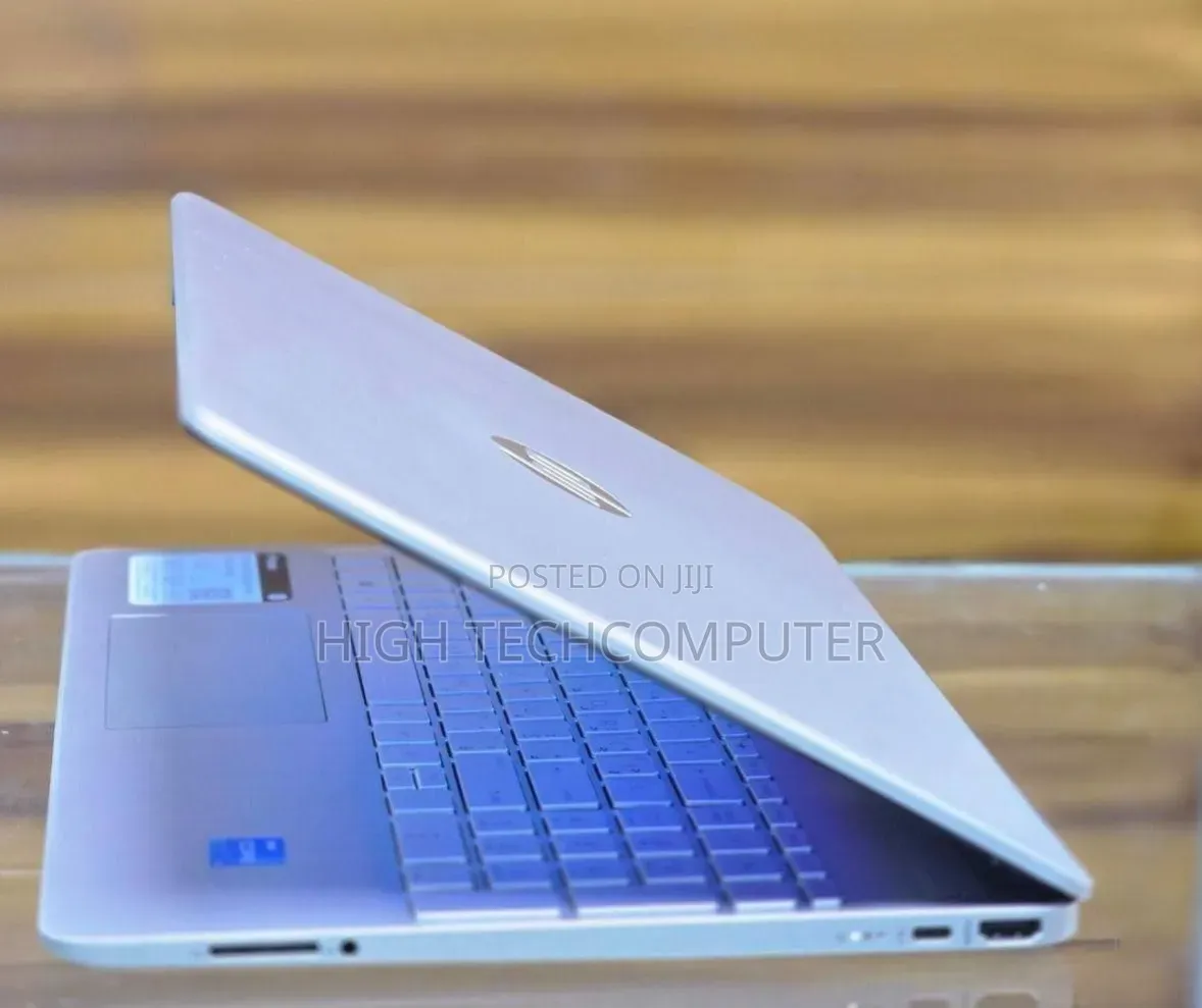 New Laptop HP Stream Notebook 8GB Intel Core i3 SSD 256GB