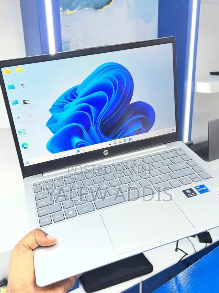 New Laptop HP Stream Notebook 16GB Intel Core i5 SSD 512GB